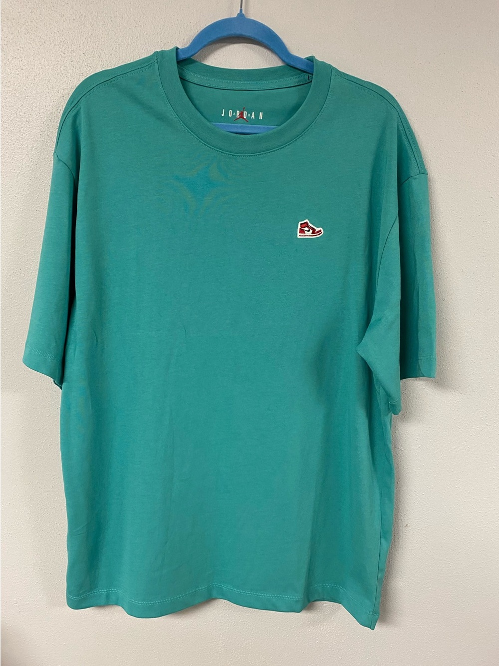 Jordan Teal Crewneck T-Shirt - Casual Men's Shirt. Size L